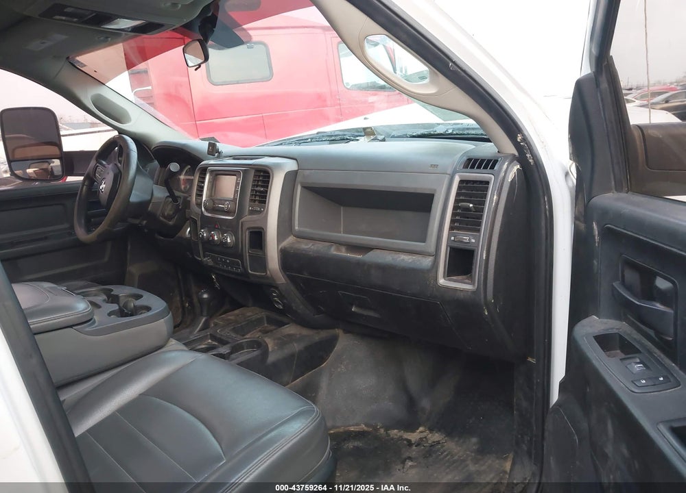 2018 RAM 3500 CHASSIS CAB VIN: 3C7WRTCL7JG331746