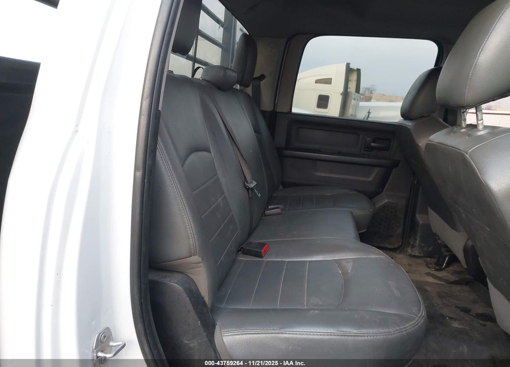 2018 RAM 3500 CHASSIS CAB VIN: 3C7WRTCL7JG331746