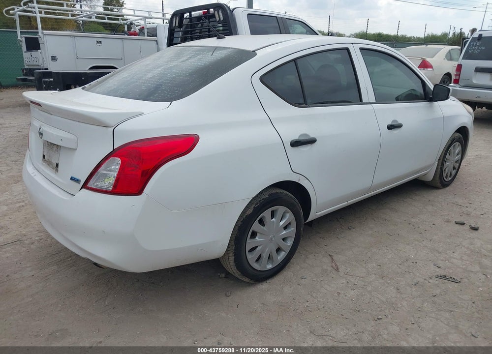 2016 NISSAN VERSA 1.6 S+ VIN: 3N1CN7AP7GL872551