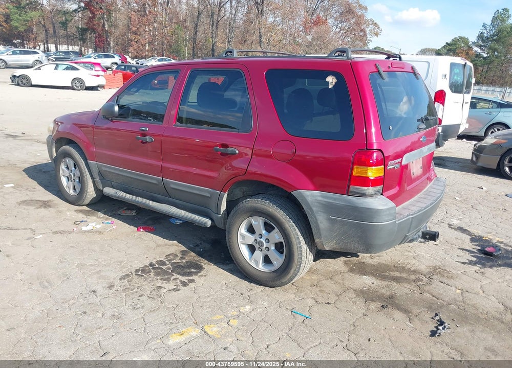 2005 FORD ESCAPE XLT VIN: 1FMYU03Z75KC44205