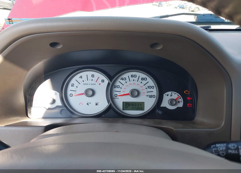 2005 FORD ESCAPE XLT VIN: 1FMYU03Z75KC44205