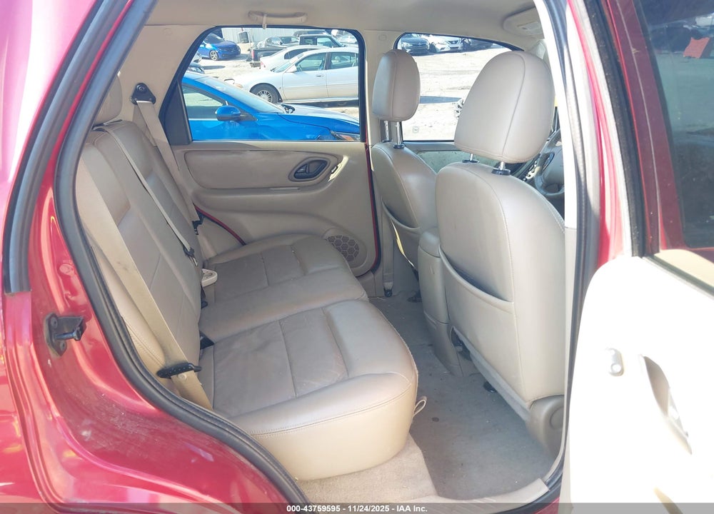 2005 FORD ESCAPE XLT VIN: 1FMYU03Z75KC44205