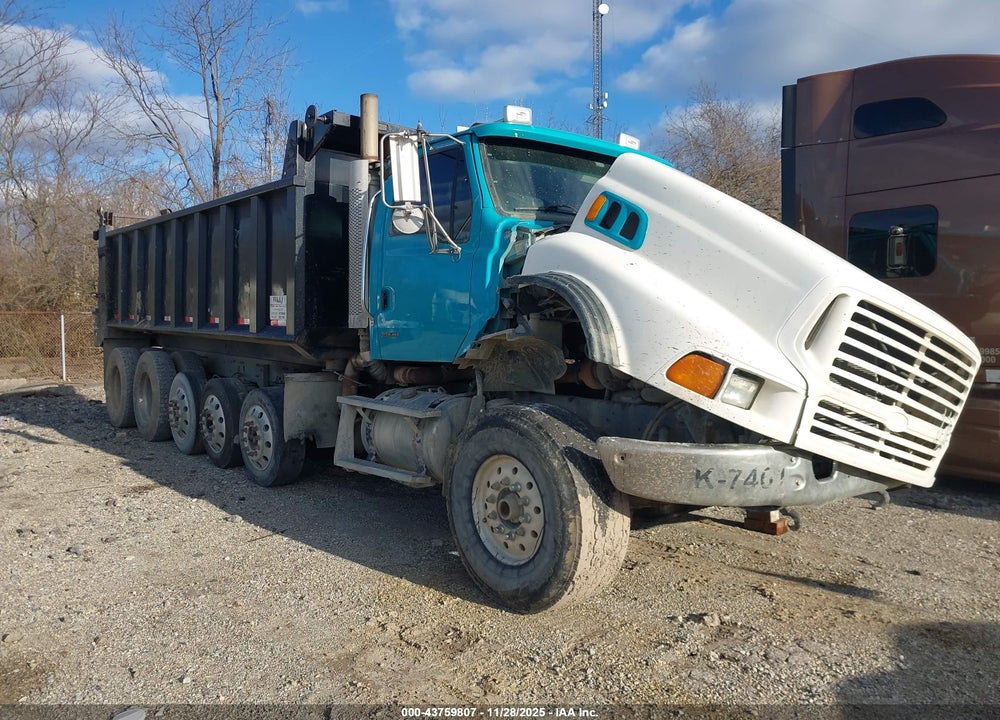 2006 STERLING TRUCK L 9500 VIN: 2FZHAZAV96AW53974