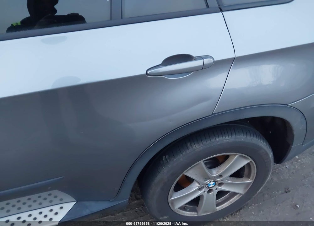 2011 BMW X5 XDRIVE35D VIN: 5UXZW0C54BL371255