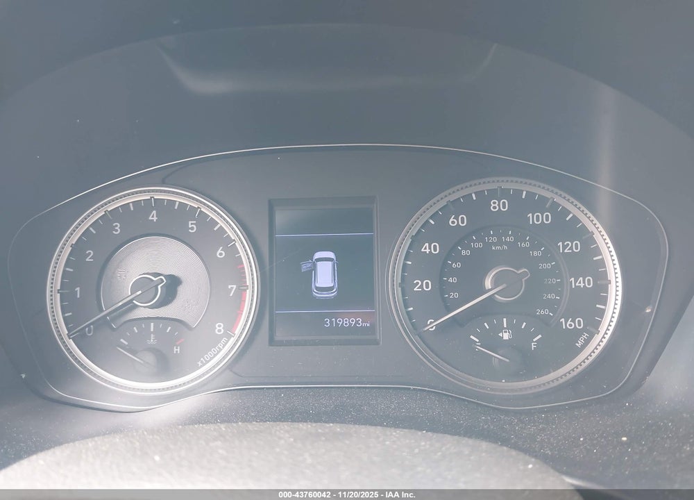 2019 HYUNDAI SANTA FE VIN: 5NMS2CAD6KH086729