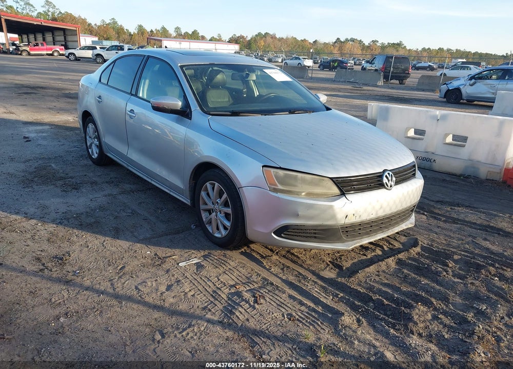 2011 VOLKSWAGEN JETTA 2.5L SE VIN: 3VWDX7AJ8BM331015
