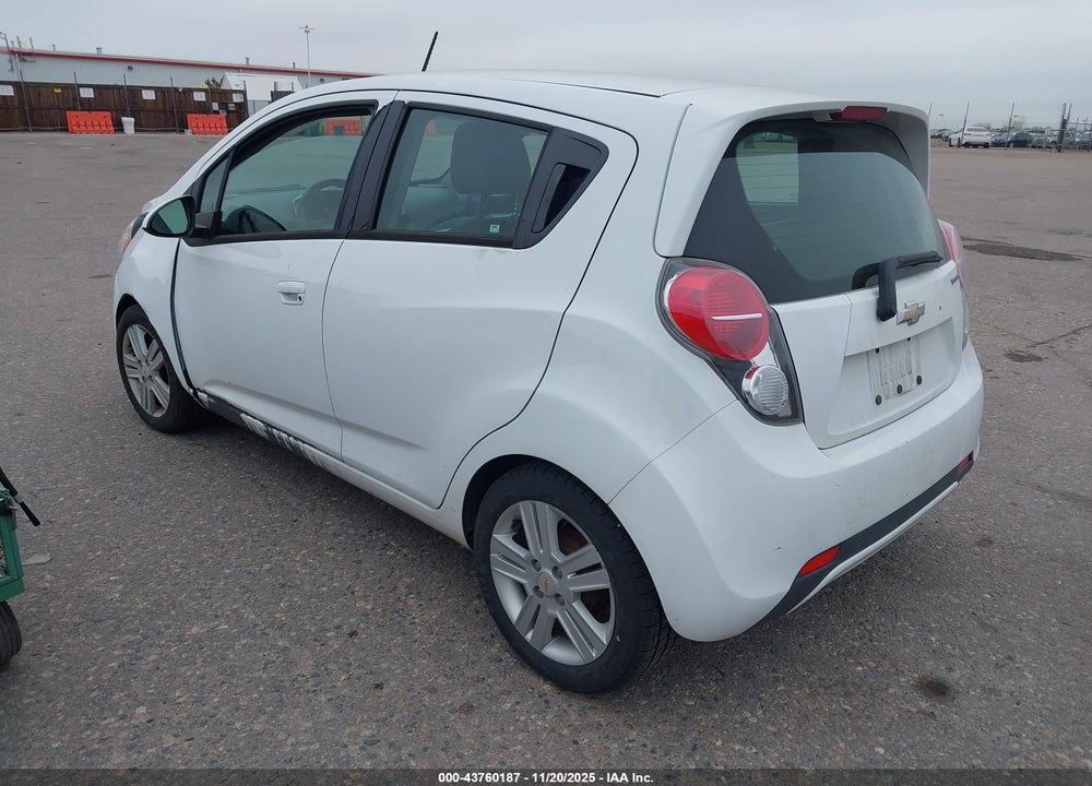 2015 CHEVROLET SPARK 1LT CVT VIN: KL8CD6S94FC737461