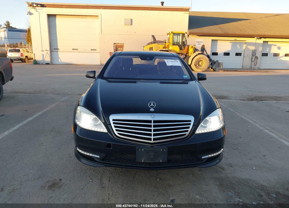 2012 MERCEDES-BENZ S 550 4MATIC VIN: WDDNG9EB5CA490682