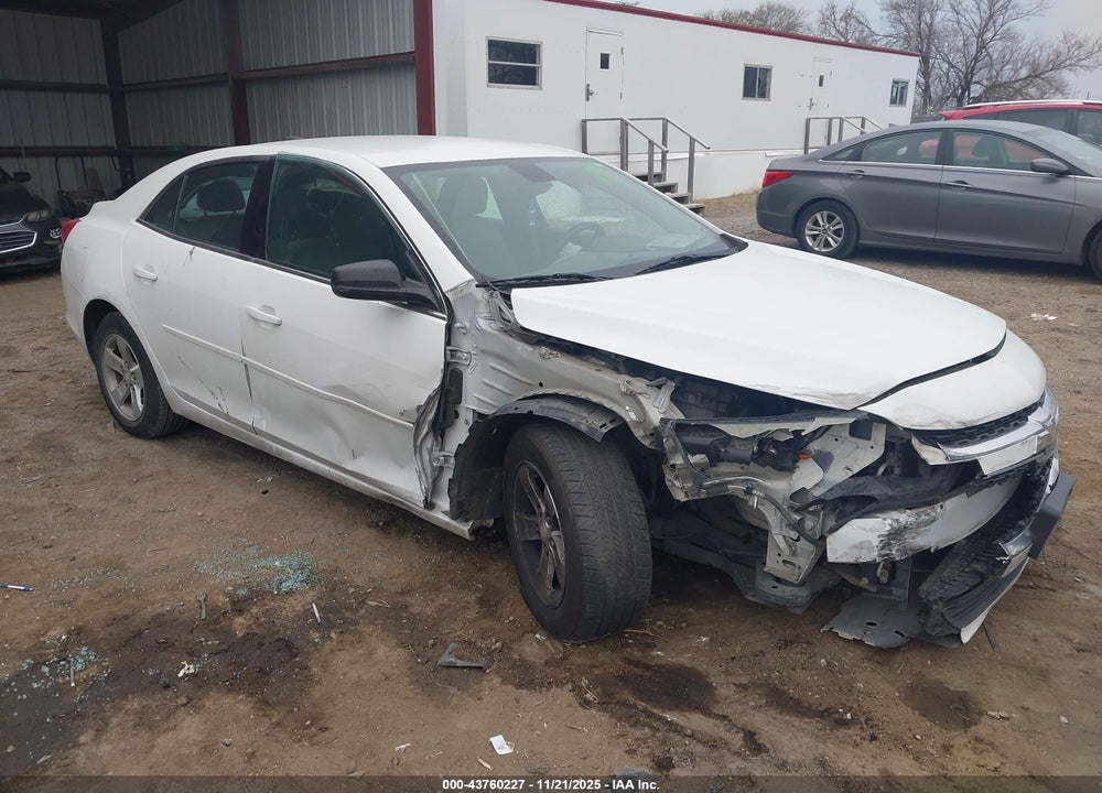 2015 CHEVROLET MALIBU LS VIN: 1G11B5SLXFF348485