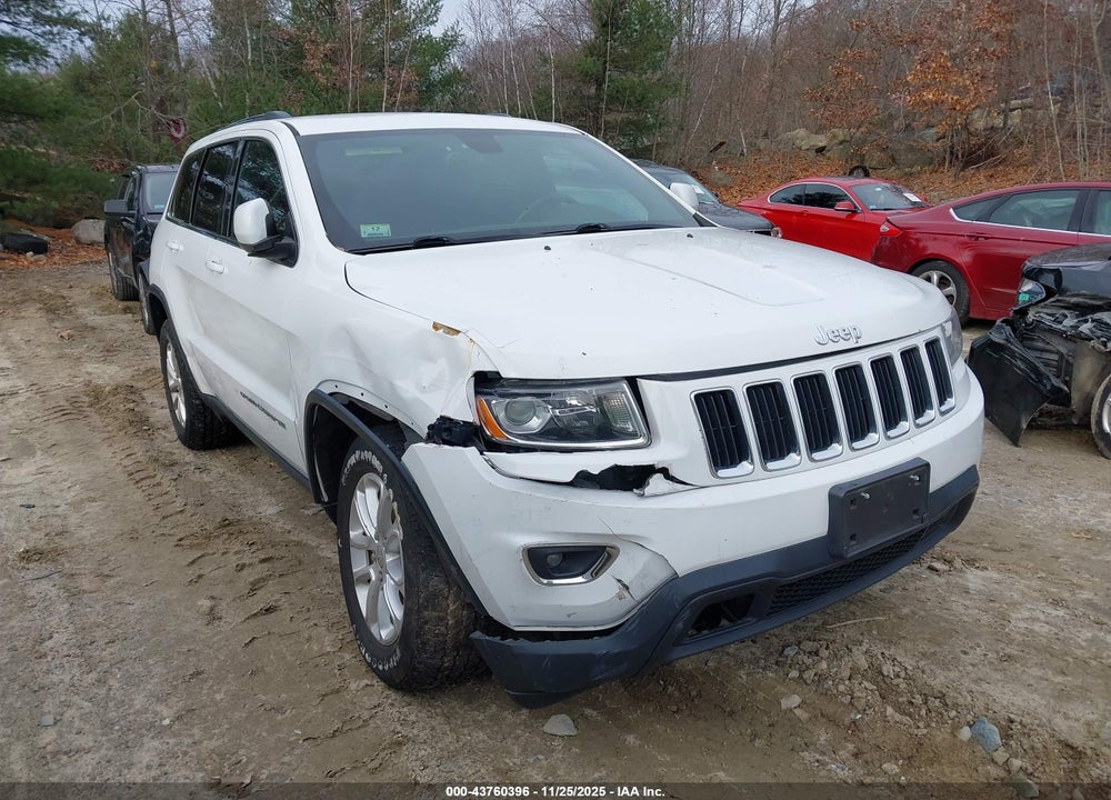 2015 JEEP GRAND CHEROKEE LAREDO VIN: 1C4RJFAG2FC211906