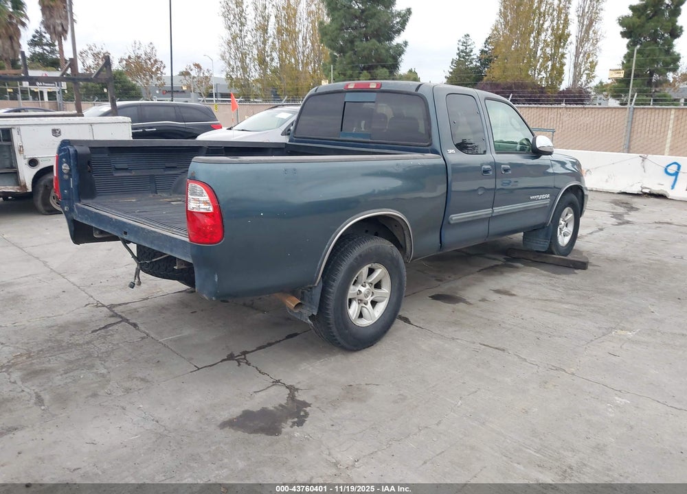 2005 TOYOTA TUNDRA SR5 V8 VIN: 5TBRT34125S458722