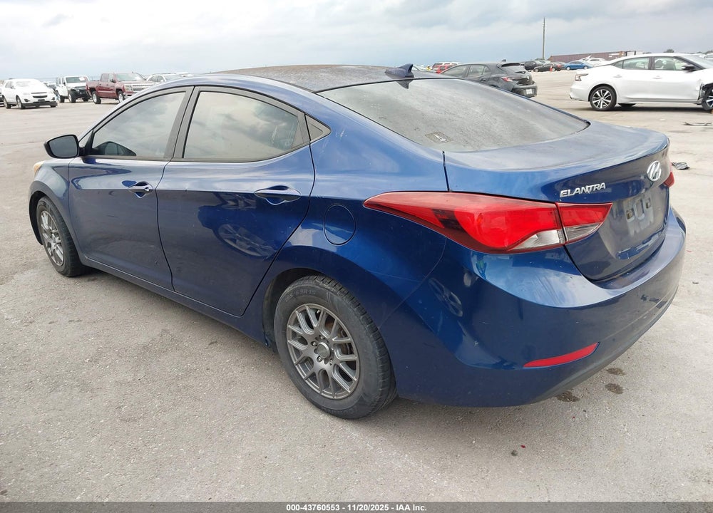 2016 HYUNDAI ELANTRA SE VIN: 5NPDH4AE1GH716950