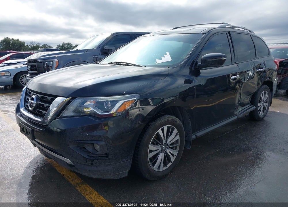 2018 NISSAN PATHFINDER SL VIN: 5N1DR2MN0JC620268