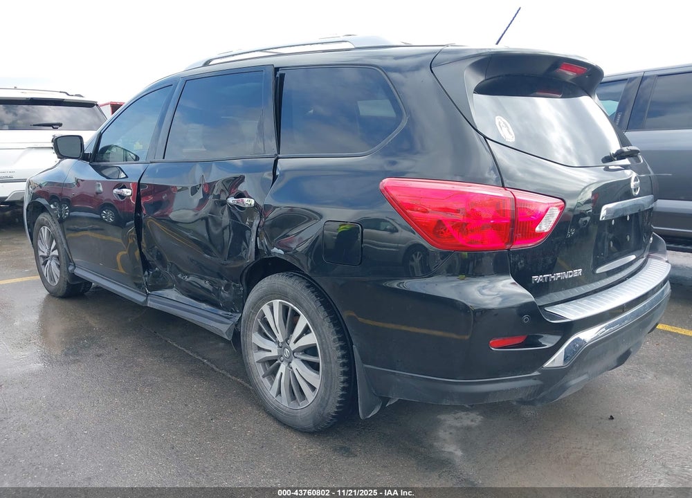 2018 NISSAN PATHFINDER SL VIN: 5N1DR2MN0JC620268