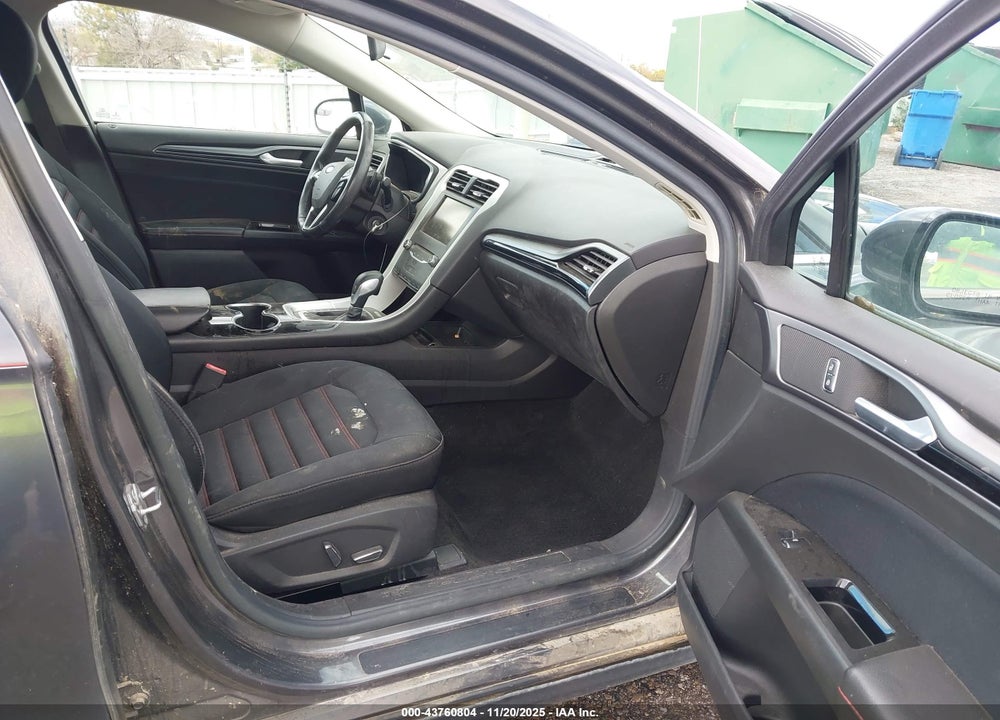 2015 FORD FUSION SE VIN: 3FA6P0T97FR207225
