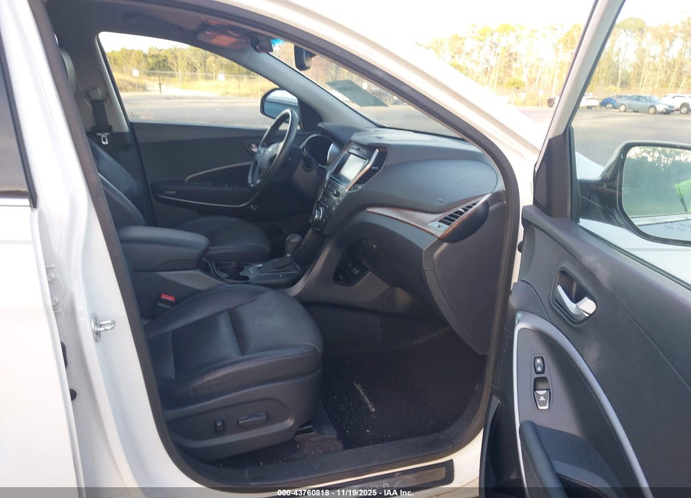2017 HYUNDAI SANTA FE SE VIN: KM8SN4HF7HU211920