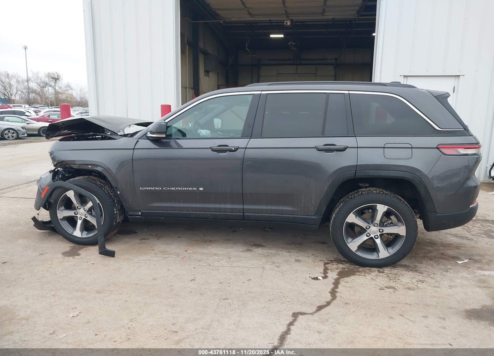 2024 JEEP GRAND CHEROKEE LIMITED 4X4 VIN: 1C4RJHBG5RC236832