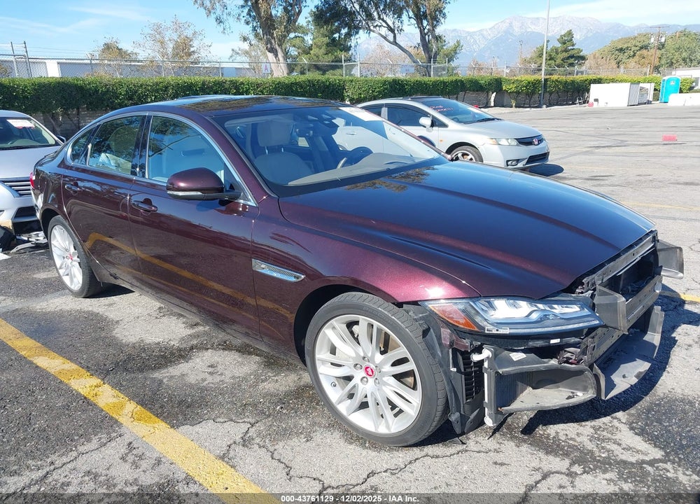 2020 JAGUAR XF 30T PRESTIGE RWD AUTOMATIC VIN: SAJBE4GX6LCY85393