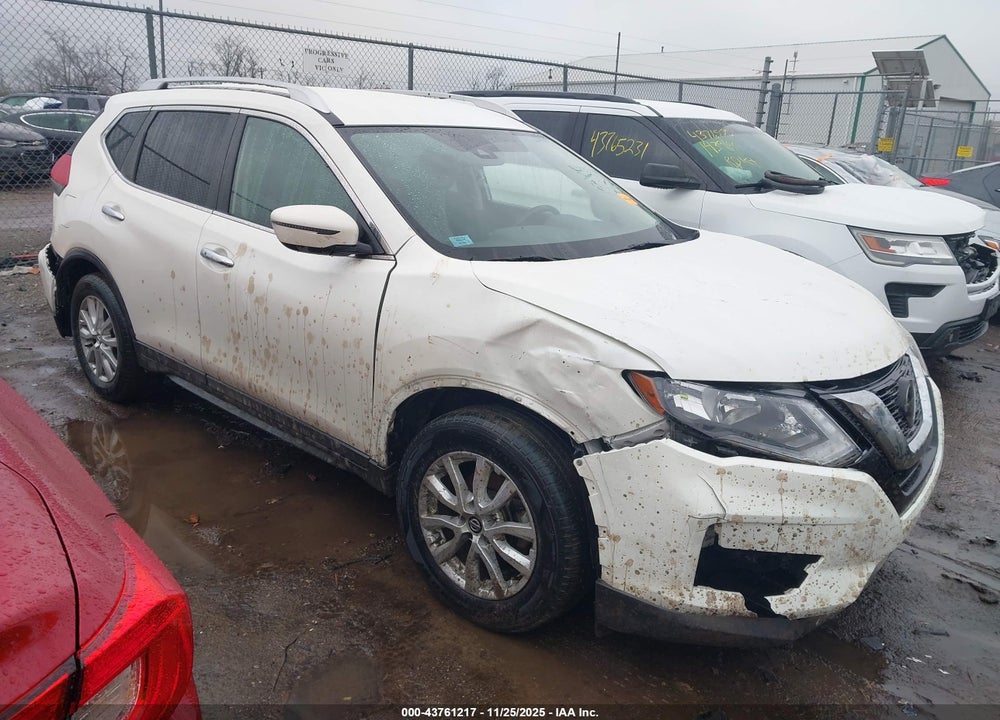 2019 NISSAN ROGUE SV VIN: JN8AT2MT9KW256038
