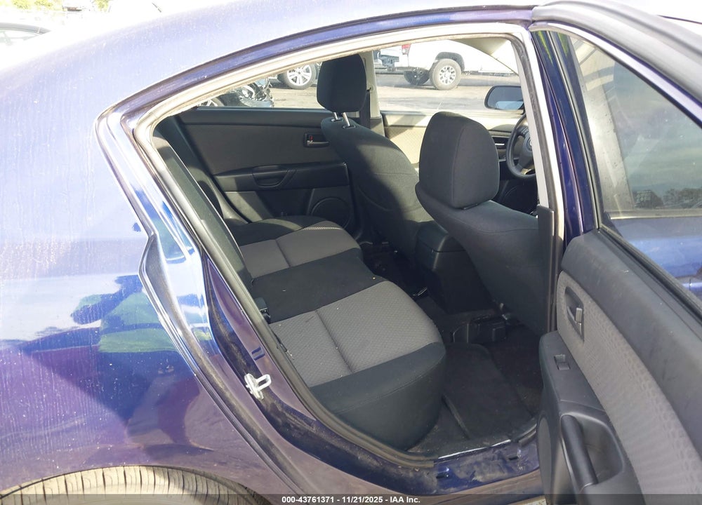 2006 MAZDA 3 I VIN: JM1BK12F961505564