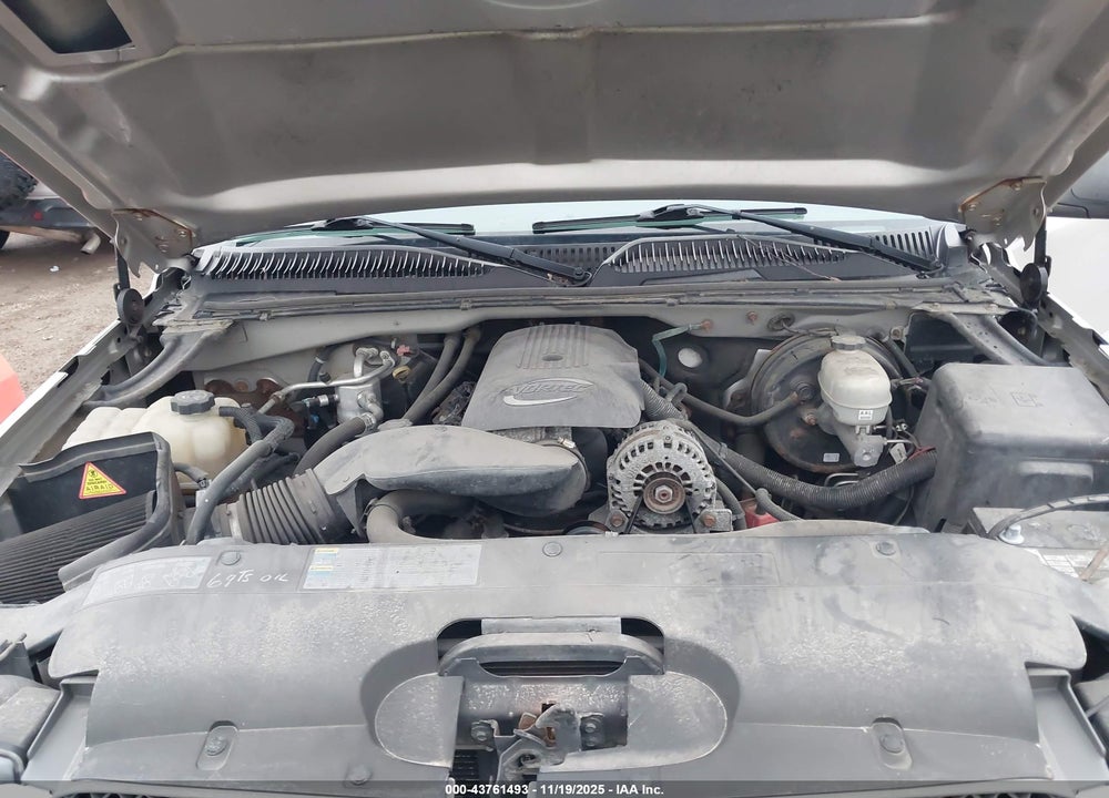 2005 CHEVROLET SILVERADO 1500 LT VIN: 1GCEC19T55Z122842