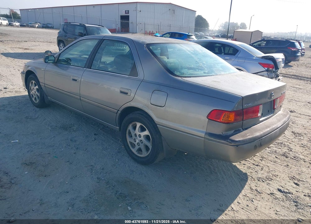 2000 TOYOTA CAMRY LE V6 VIN: JT2BF28K4Y0250919