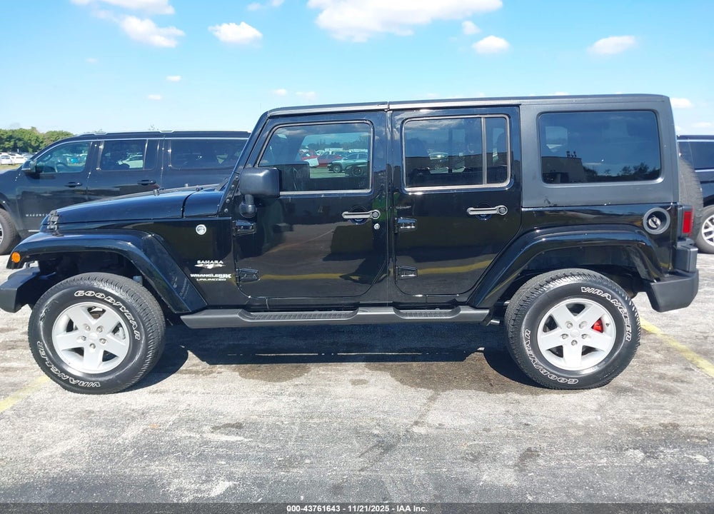 2018 JEEP WRANGLER JK UNLIMITED SAHARA VIN: 1C4BJWEG8JL913796