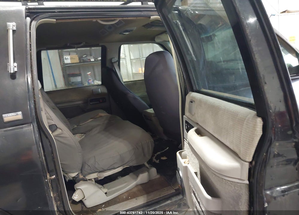 1994 CHEVROLET SUBURBAN K1500 VIN: 1GNFK16K7RJ324693