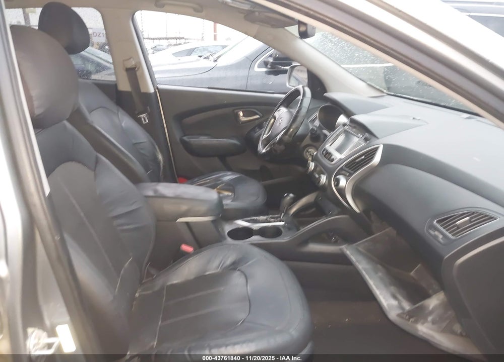 2012 HYUNDAI TUCSON VIN: KM8JU3AC5CU344273