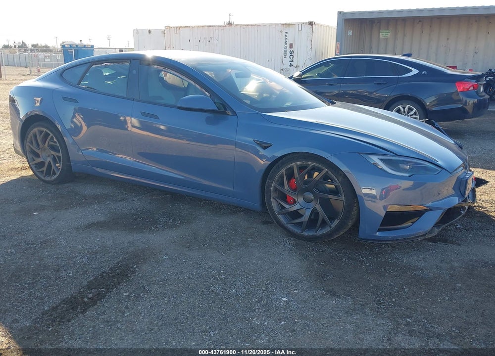 2026 TESLA MODEL S PLAID VIN: 5YJSA1E65TF555170