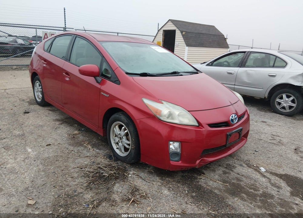 2011 TOYOTA PRIUS TWO VIN: JTDKN3DU5B0324847