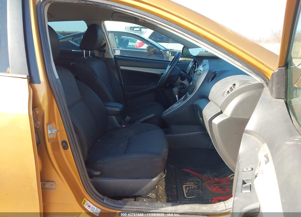 2009 TOYOTA MATRIX VIN: 2T1KU40E49C190033