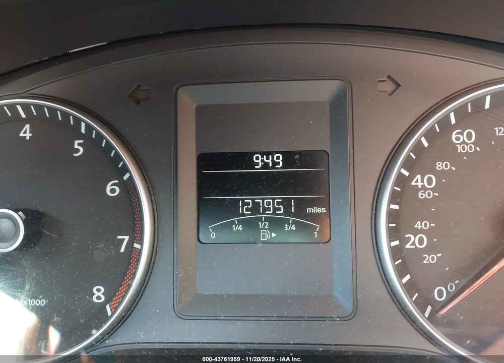 2012 VOLKSWAGEN JETTA 2.5L SE VIN: 3VWDP7AJ4CM398163