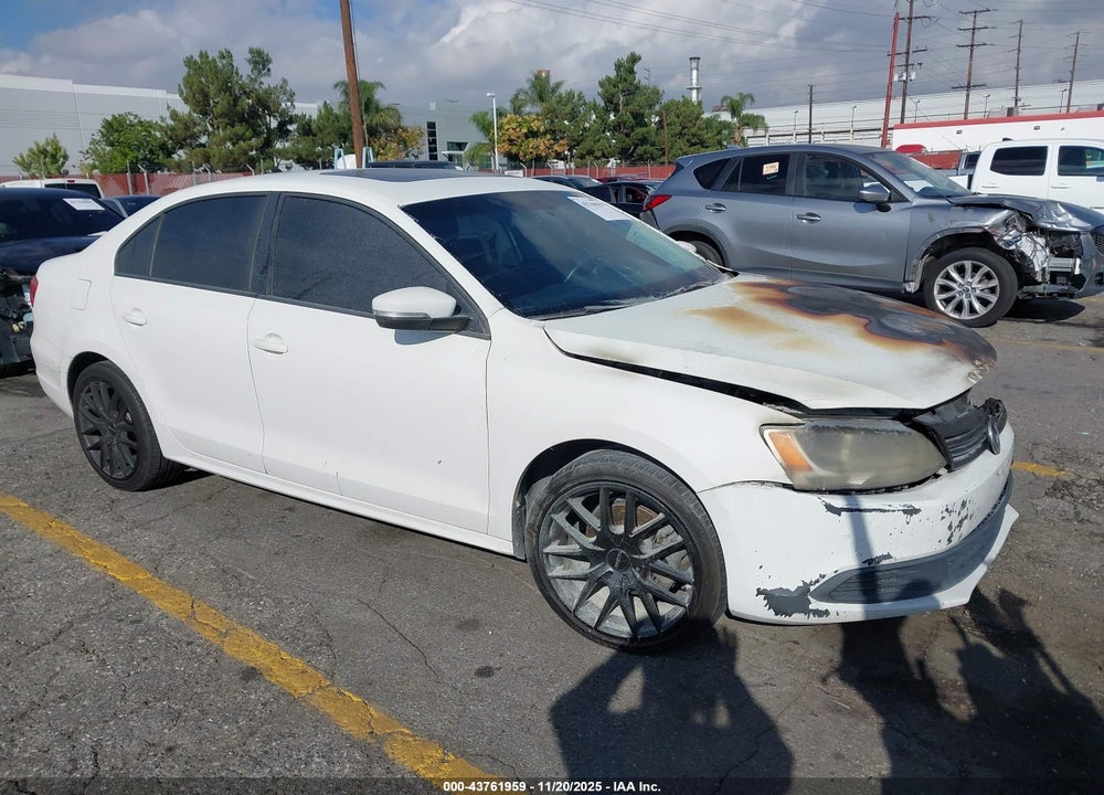 2012 VOLKSWAGEN JETTA 2.5L SE VIN: 3VWDP7AJ4CM398163