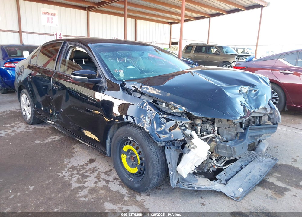 2014 VOLKSWAGEN JETTA 1.8T SE VIN: 3VWD17AJ3EM401414