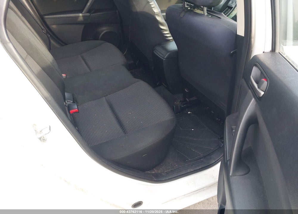 2013 MAZDA 3 I TOURING VIN: JM1BL1L8XD1712233
