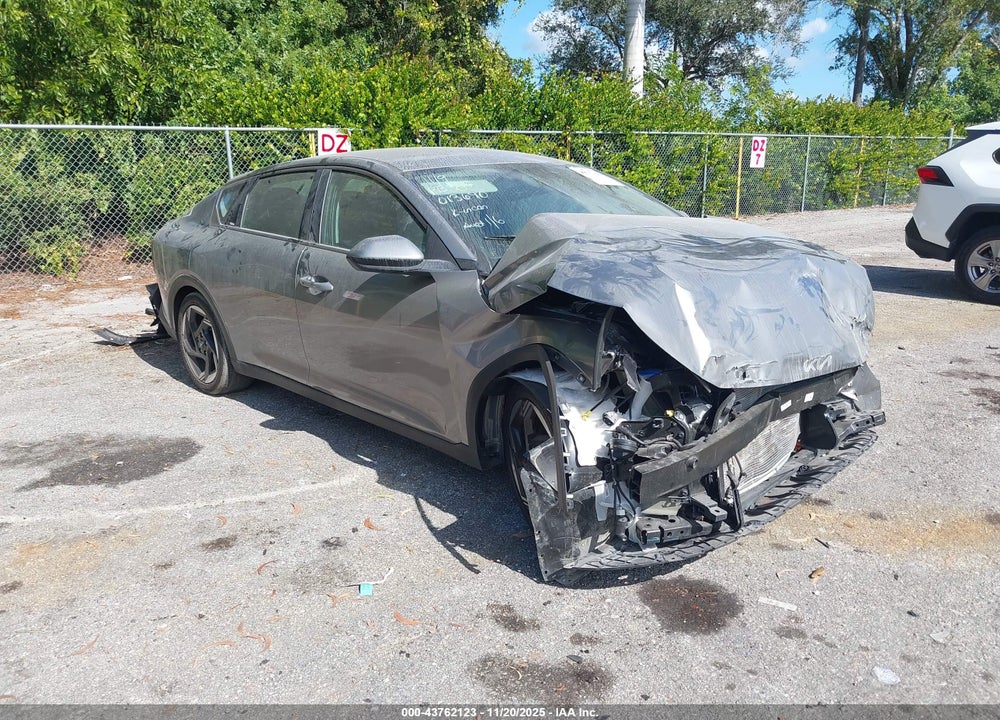 2025 KIA K4 EX VIN: 3KPFU4DE7SE013690