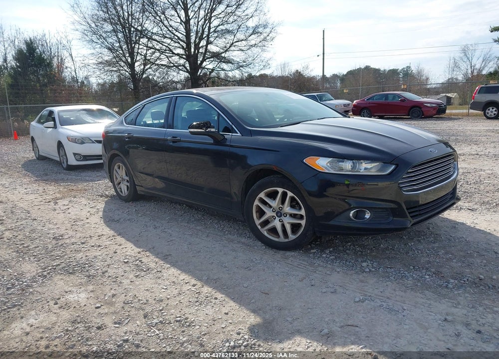 2014 FORD FUSION SE VIN: 1FA6P0HD1E5400212