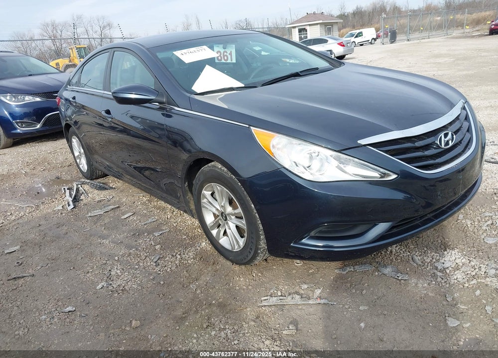 2012 HYUNDAI SONATA GLS VIN: 5NPEB4AC2CH425548