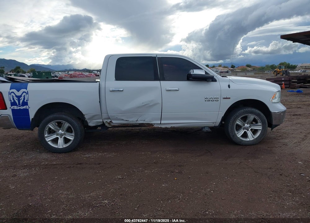 2015 RAM 1500 VIN: 1C6RR7LT1FS749521