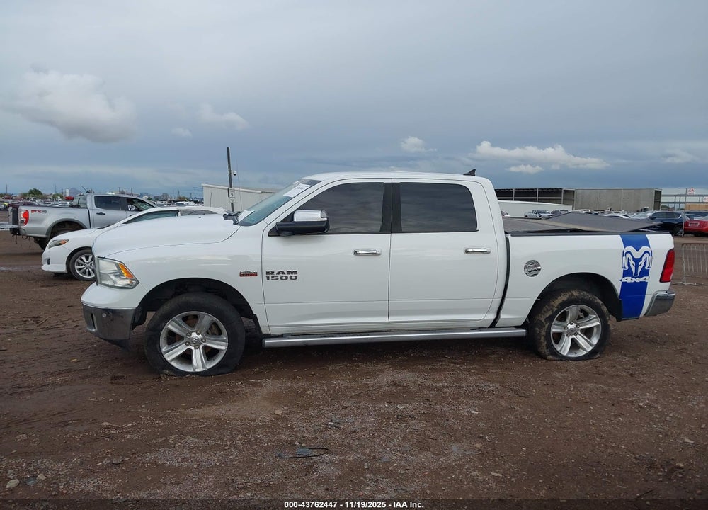 2015 RAM 1500 VIN: 1C6RR7LT1FS749521