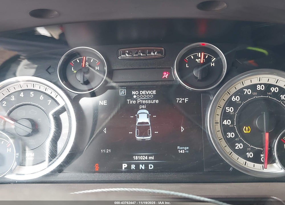2015 RAM 1500 VIN: 1C6RR7LT1FS749521