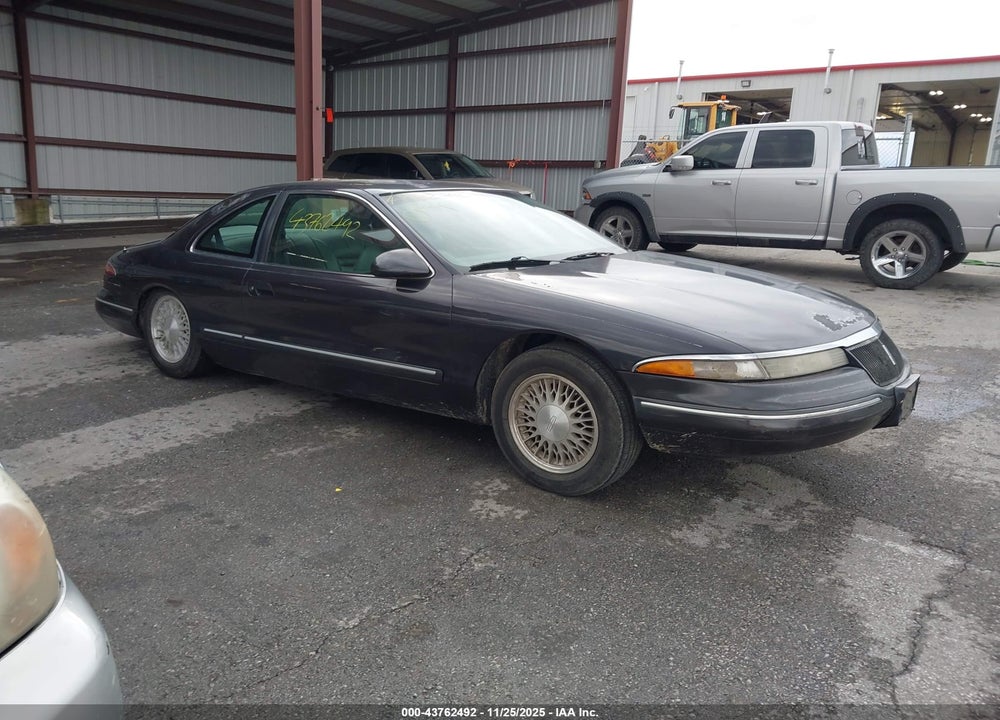 1994 LINCOLN MARK VIII VIN: 1LNLM91V2RY695690