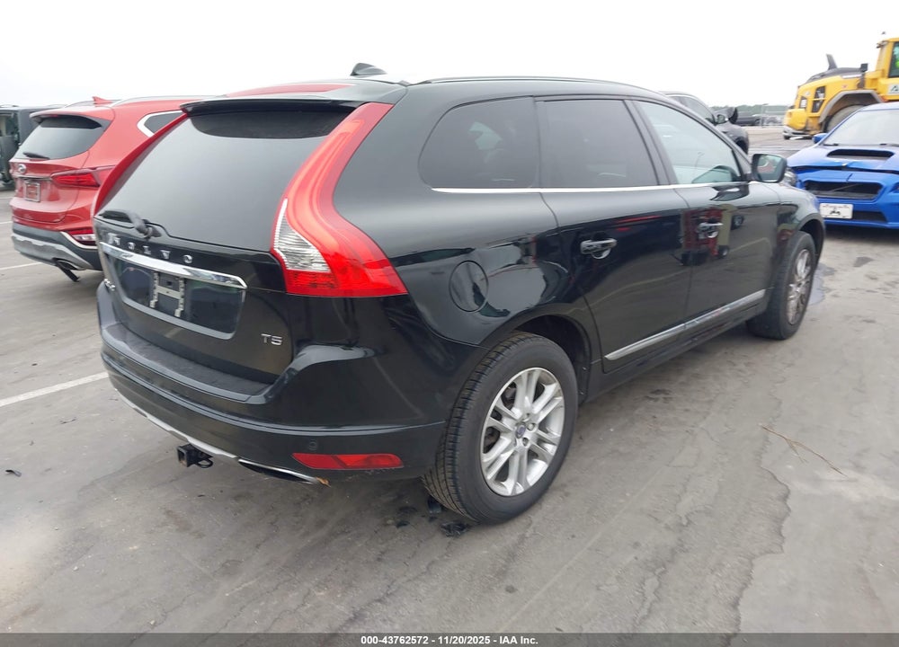 2016 VOLVO XC60 T5 DRIVE-E PREMIER VIN: YV440MDK8G2823016