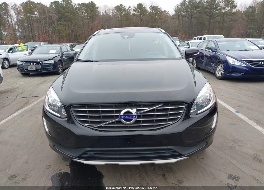 2016 VOLVO XC60 T5 DRIVE-E PREMIER VIN: YV440MDK8G2823016