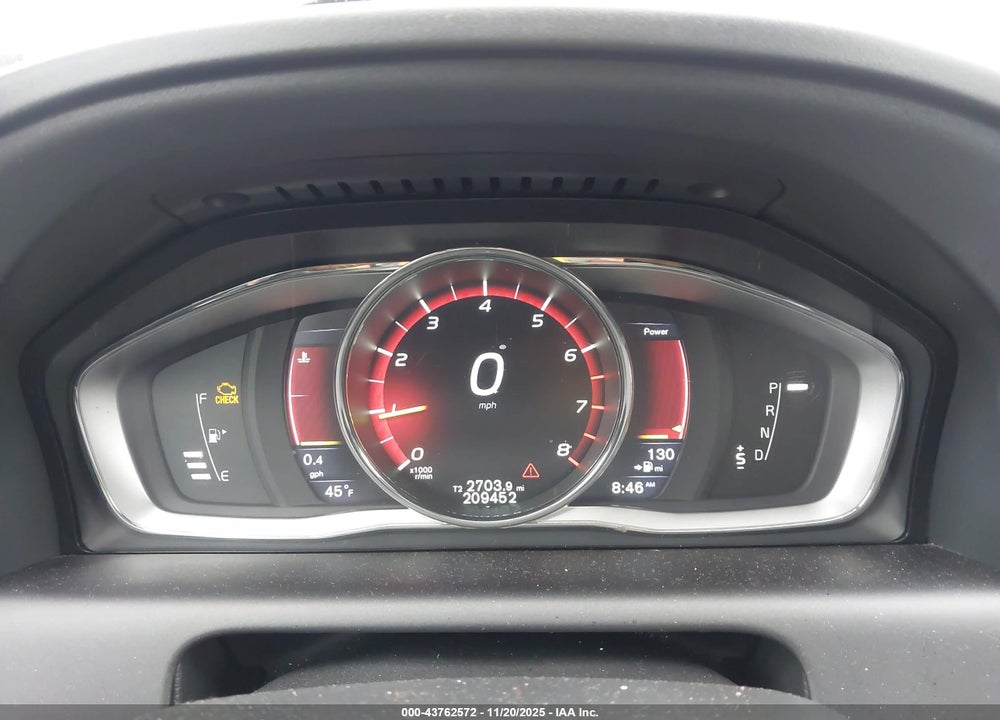 2016 VOLVO XC60 T5 DRIVE-E PREMIER VIN: YV440MDK8G2823016