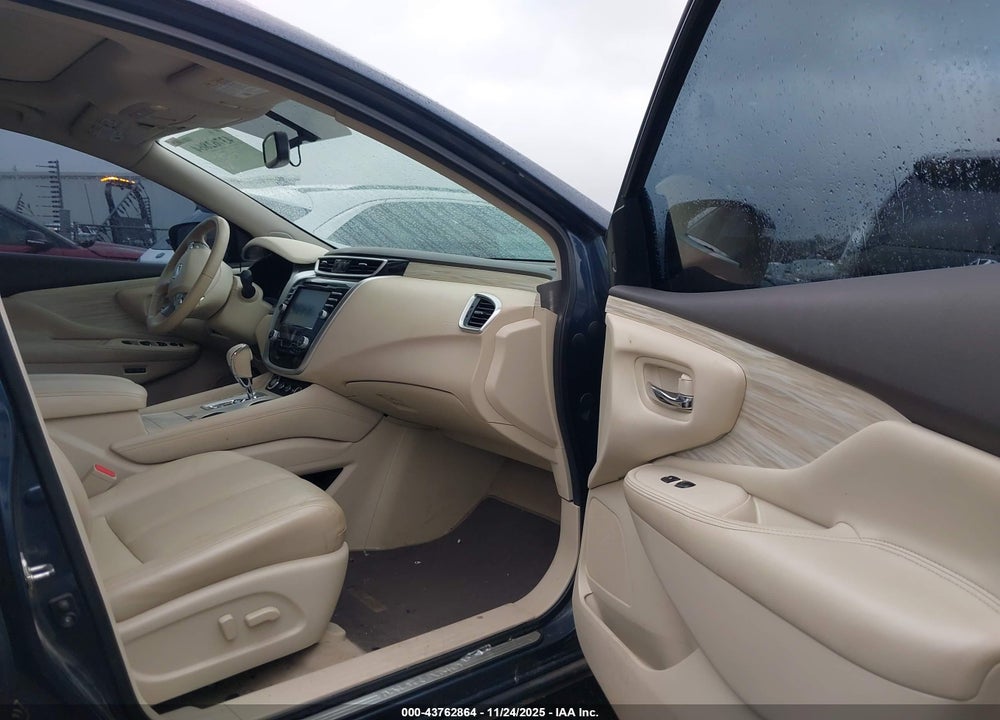 2015 NISSAN MURANO PLATINUM VIN: 5N1AZ2MG2FN212693