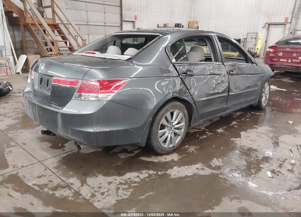 2012 HONDA ACCORD 2.4 EX-L VIN: 1HGCP2F83CA060842