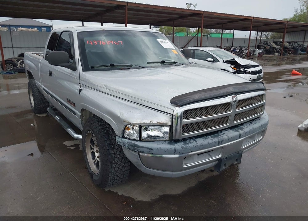 2001 DODGE RAM 2500 ST VIN: 1B7KC23681J582498