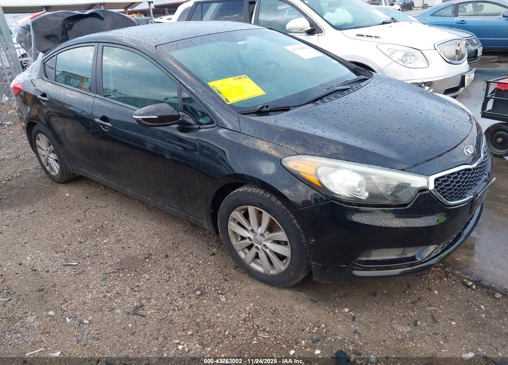 2015 KIA FORTE LX VIN: KNAFX4A6XF5399640